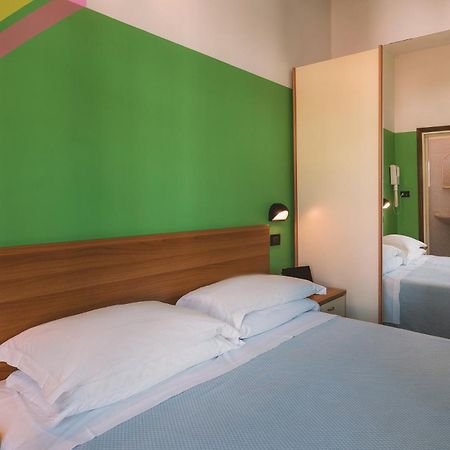 Hotel T Depandance Rimini Exterior photo